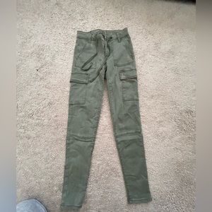 American Eagle women’s size 0 cargo stretch pants